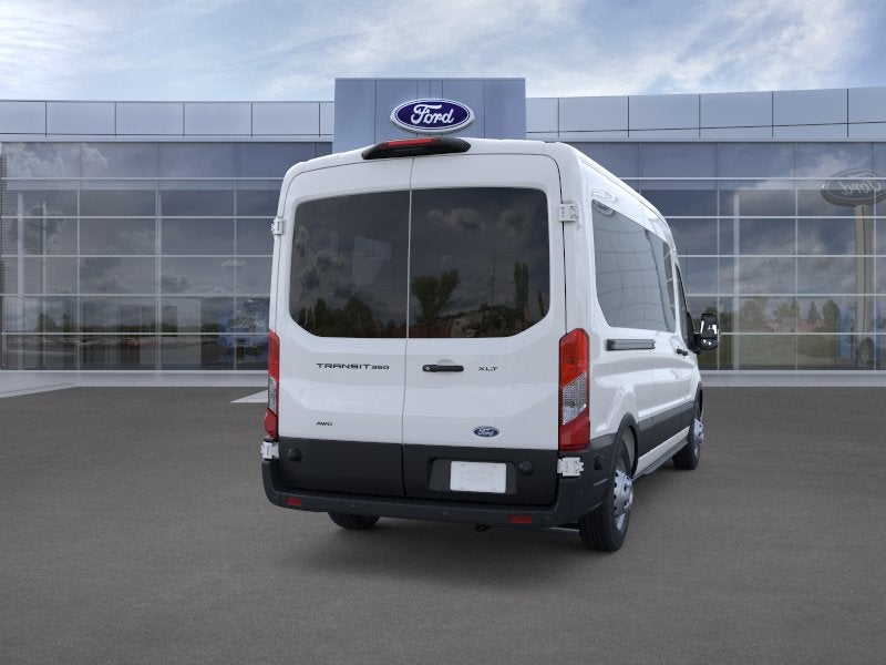 2026 Ford Transit Passenger Wagon XLT
