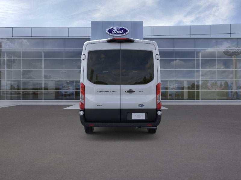 2026 Ford Transit Passenger Wagon XLT