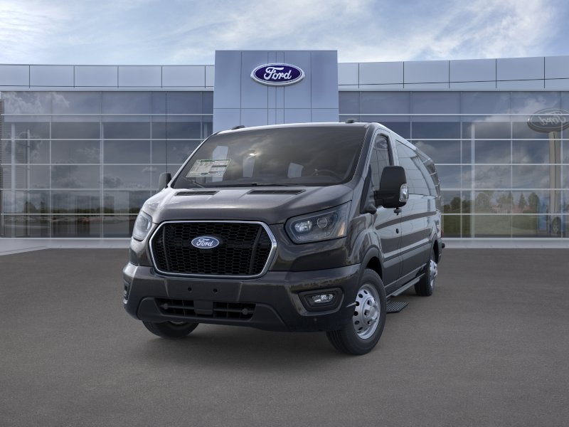 2026 Ford Transit Passenger Wagon XLT