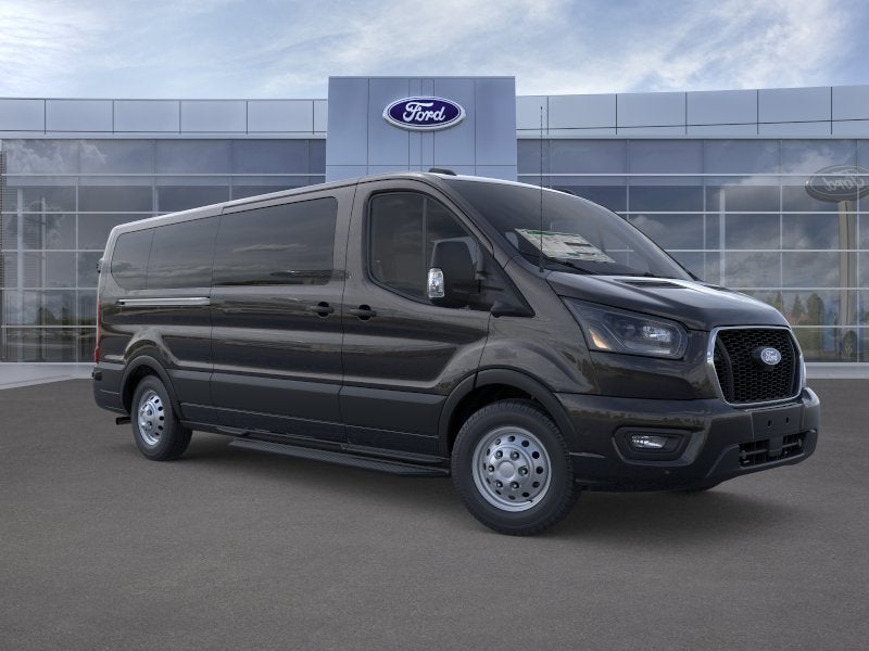 2026 Ford Transit Passenger Wagon XLT