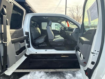 2024 Ford Super Duty F-550 DRW XL