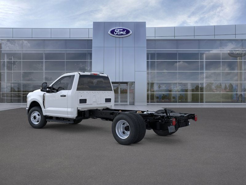 2026 Ford Super Duty F-350 DRW XL
