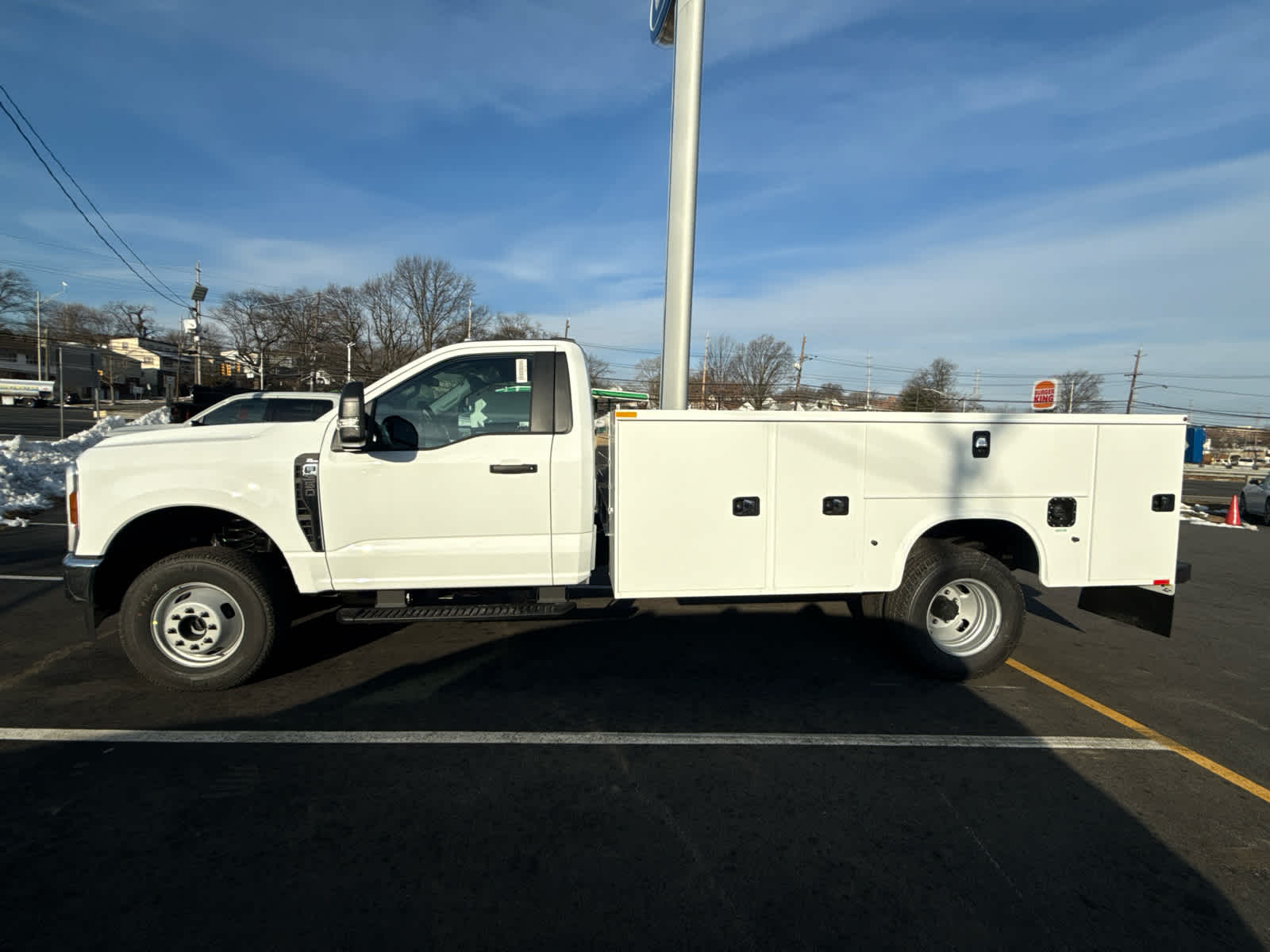 2026 Ford Super Duty F-350 DRW XL
