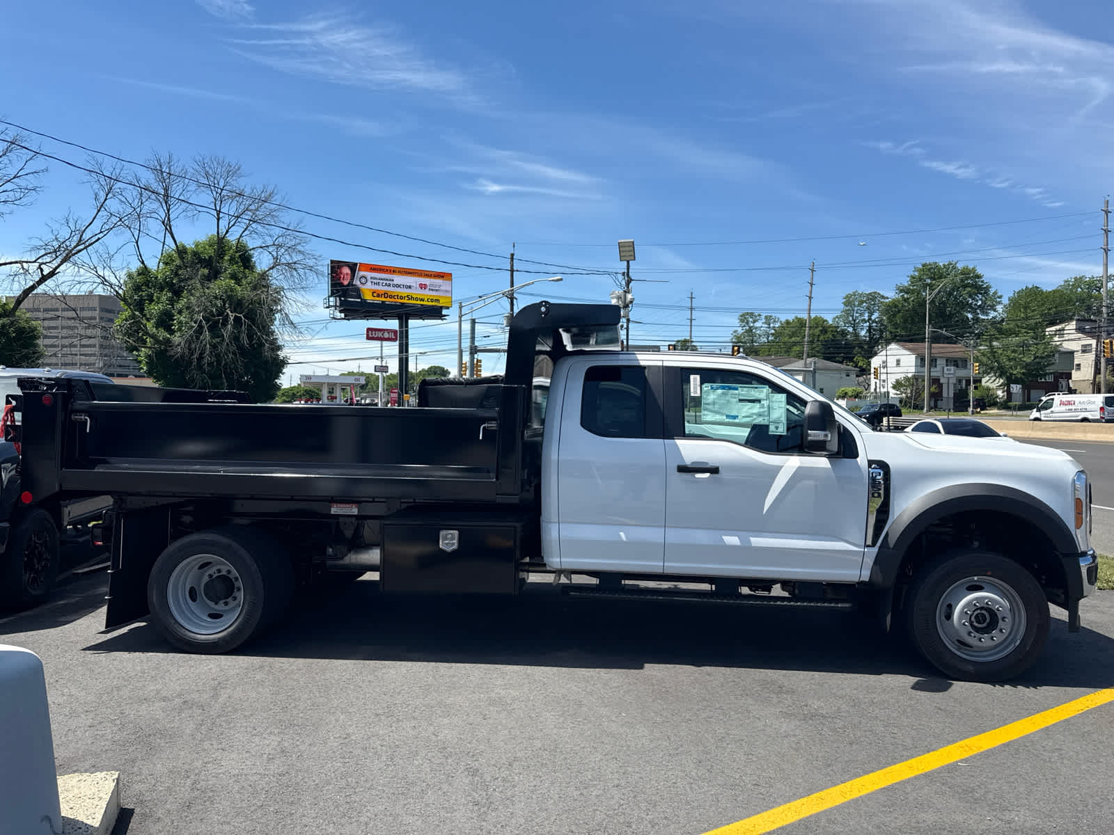2026 Ford Super Duty F-550 DRW XL