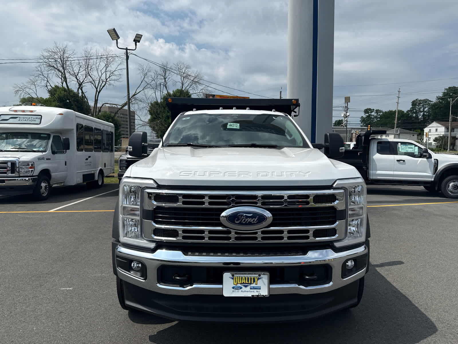 2026 Ford Super Duty F-550 DRW XL