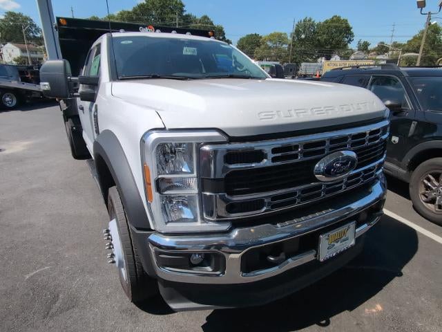 2025 Ford Super Duty F-550 DRW XL