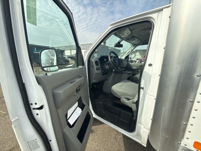 2026 Ford E-Series Cutaway E-350 SRW