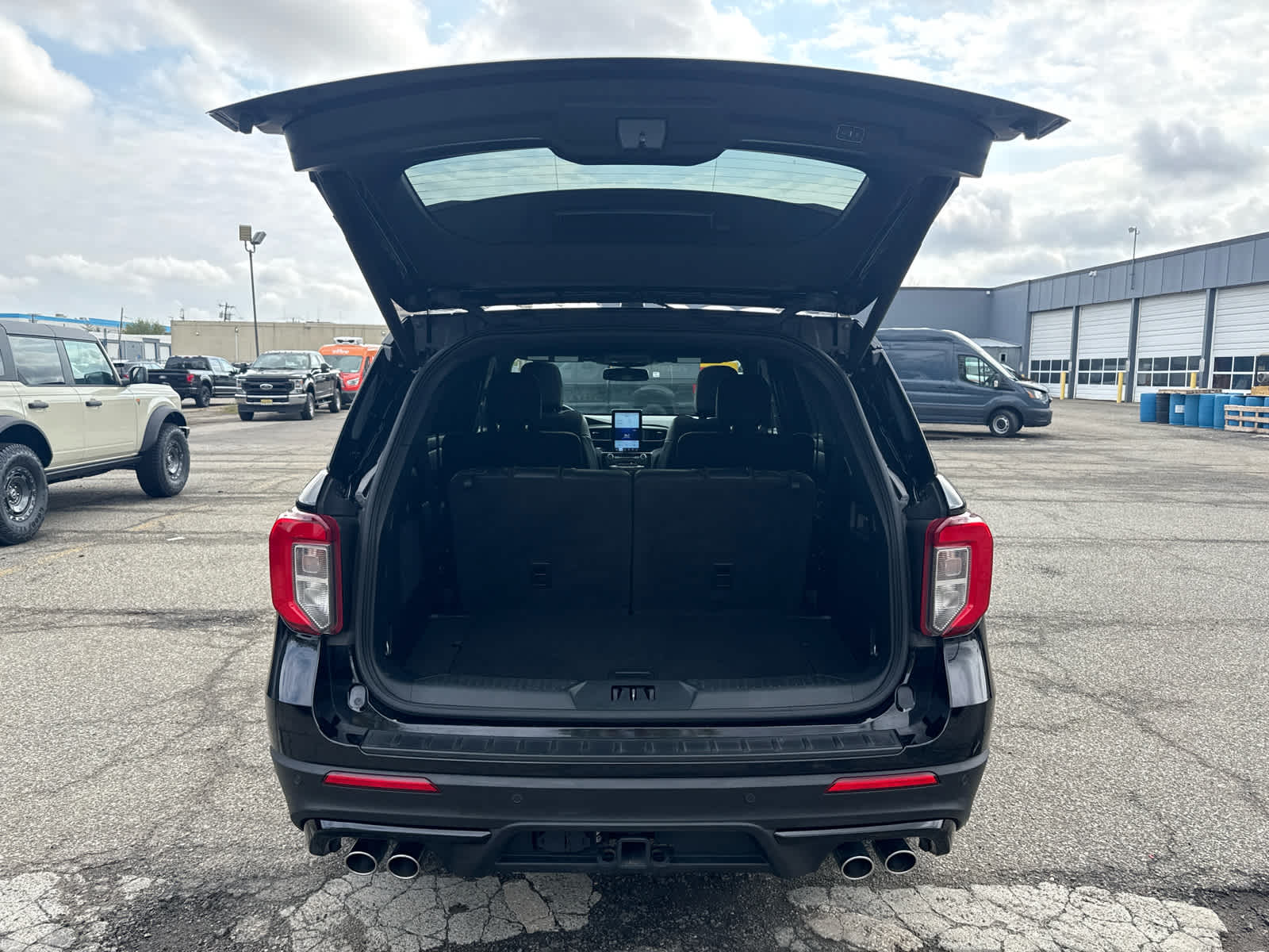 2023 Ford Explorer ST