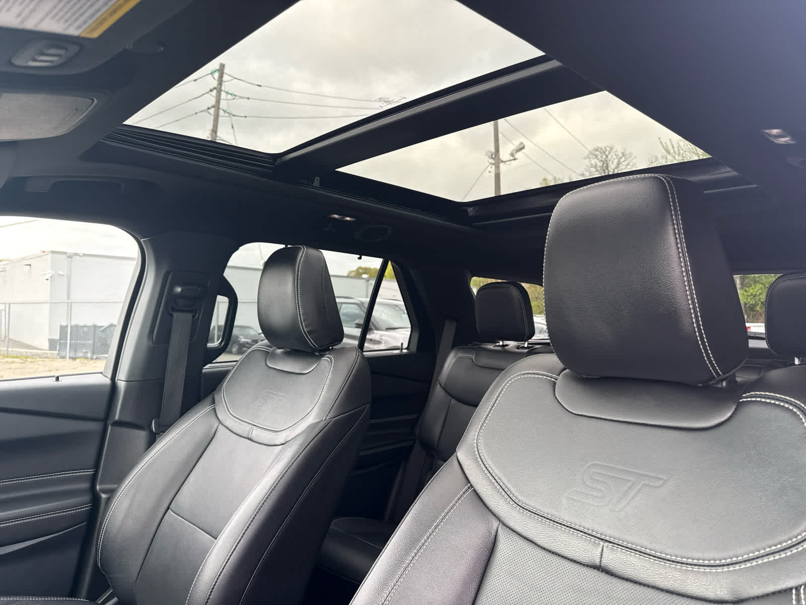 2023 Ford Explorer ST