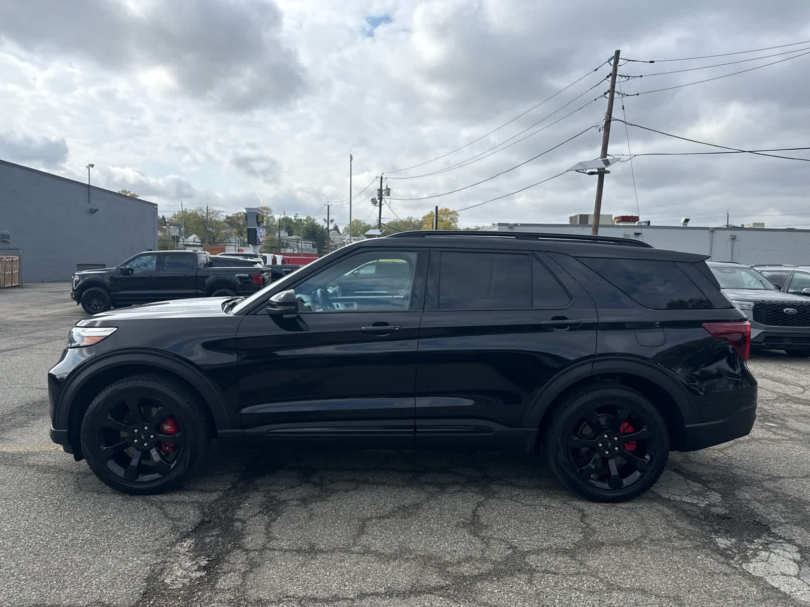 2023 Ford Explorer ST