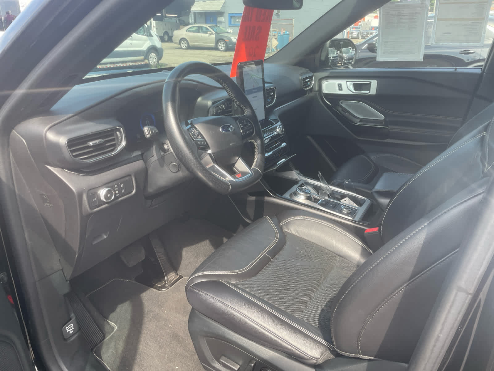 2022 Ford Explorer ST