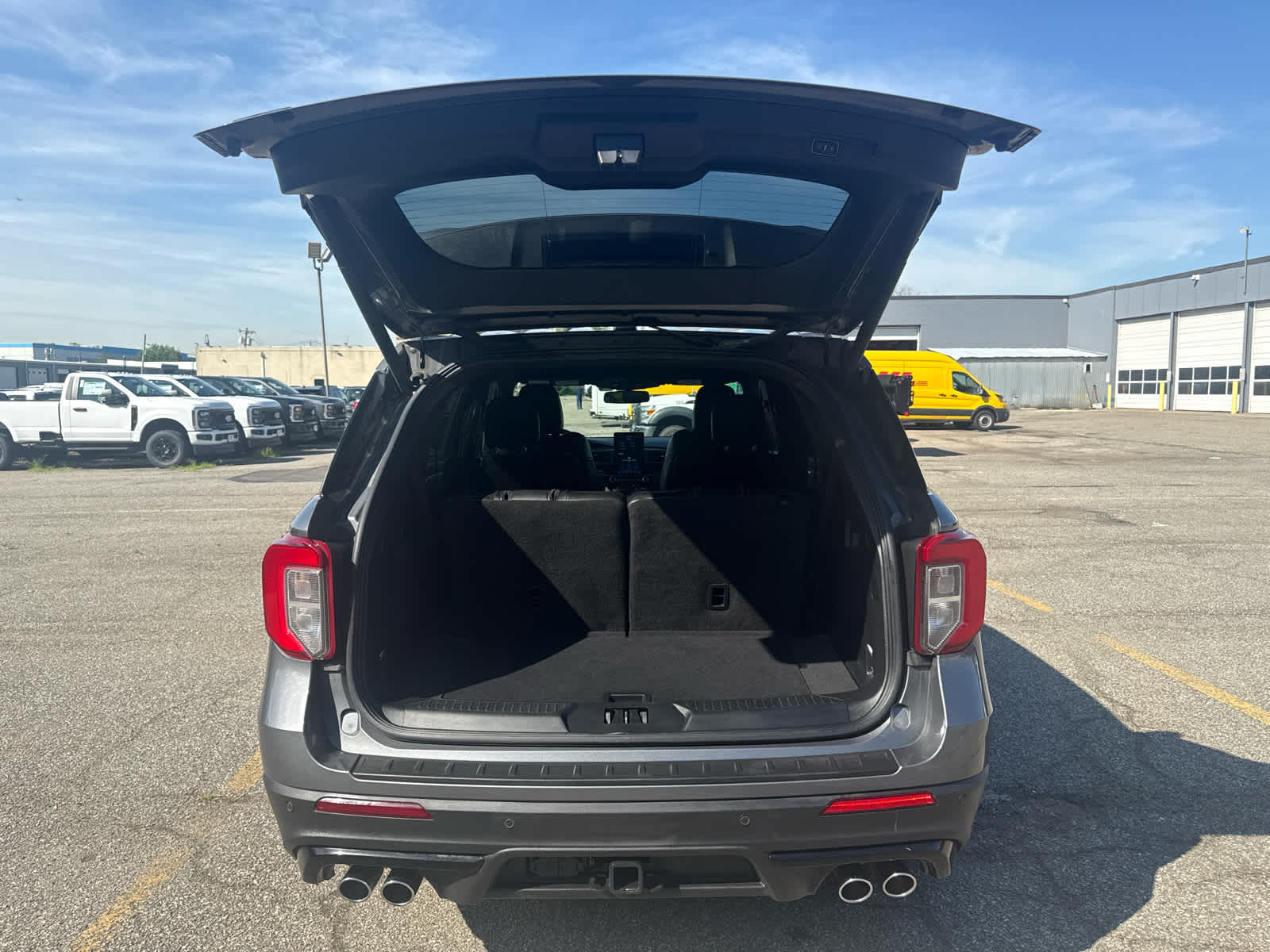 2023 Ford Explorer ST