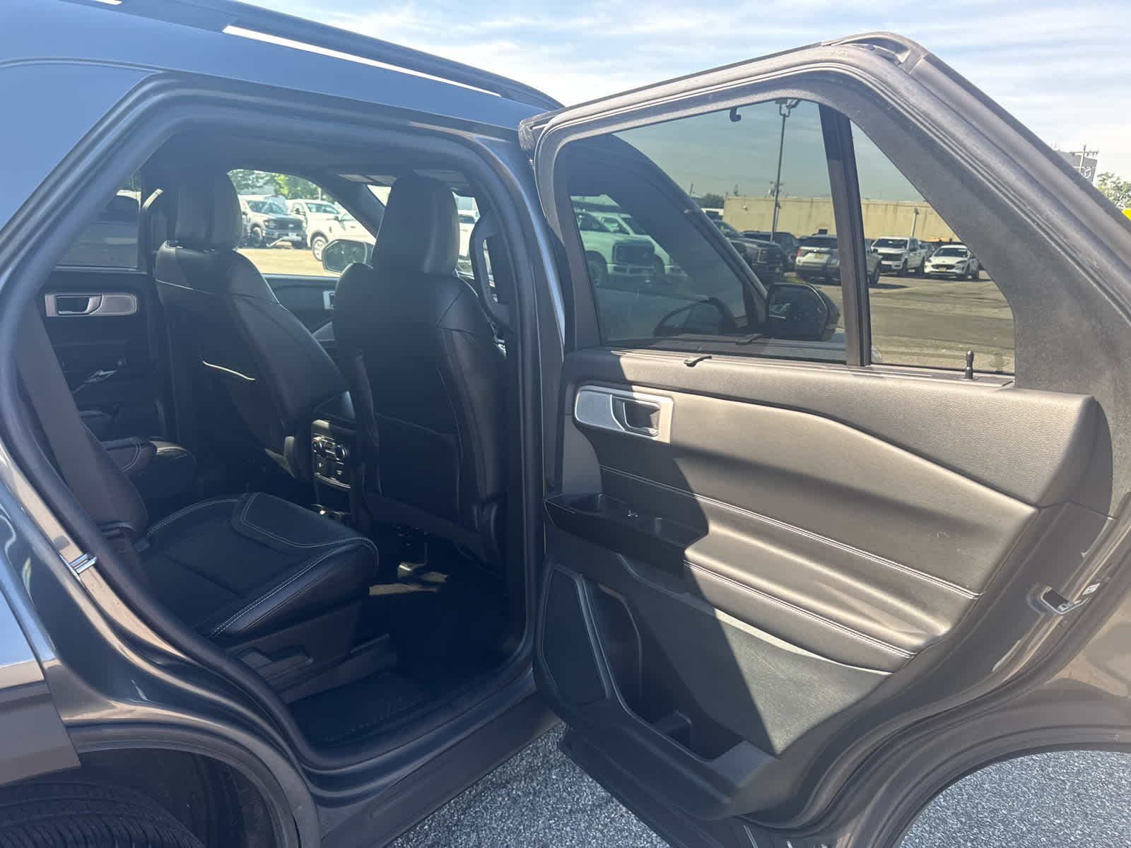 2023 Ford Explorer ST