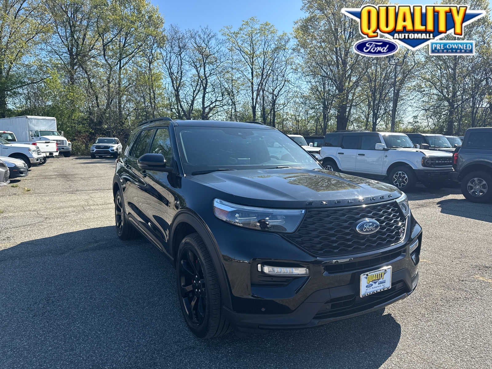 2024 Ford Explorer ST 4WD's photo