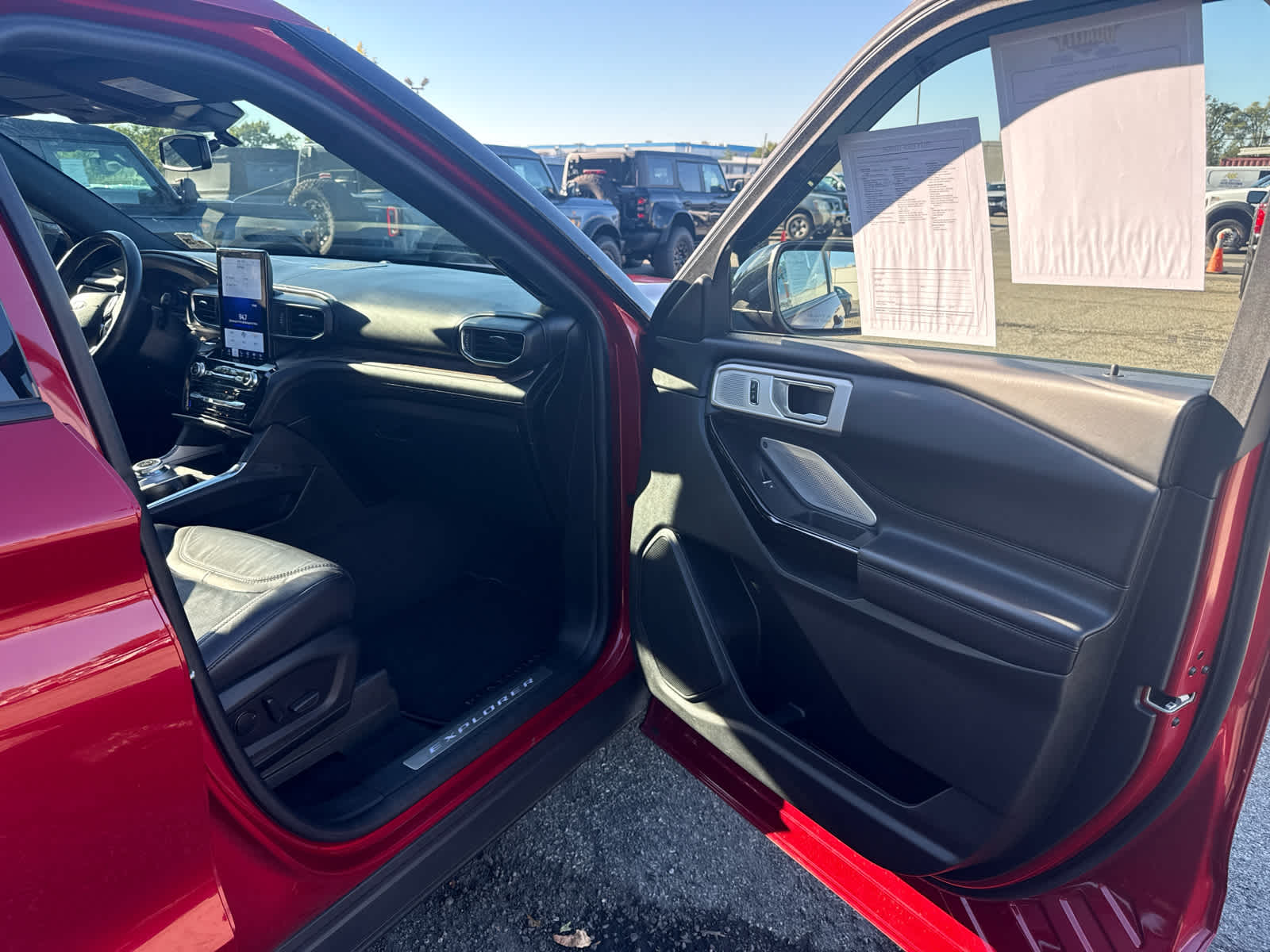 2022 Ford Explorer Platinum