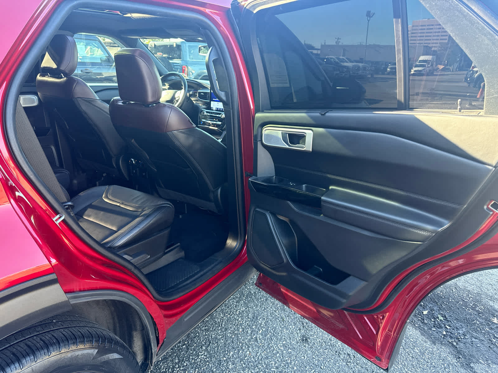 2022 Ford Explorer Platinum