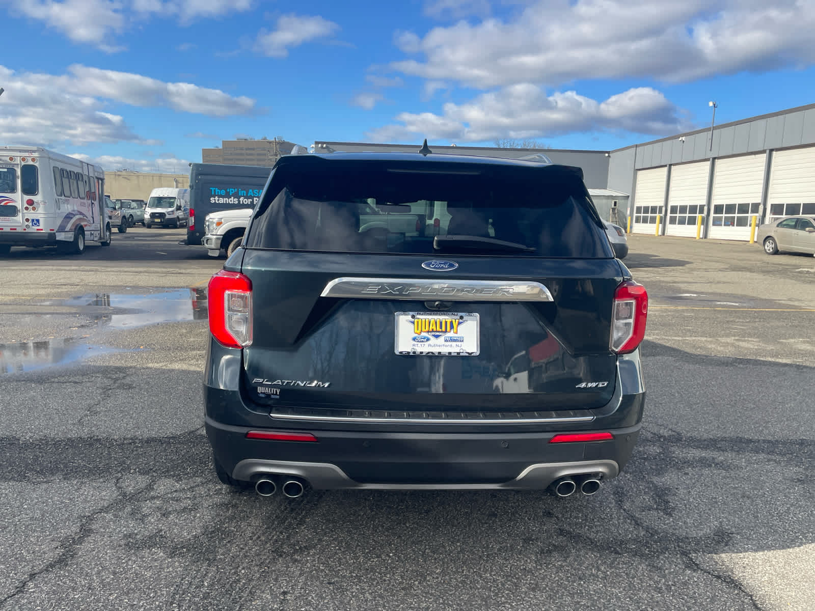 2022 Ford Explorer Platinum