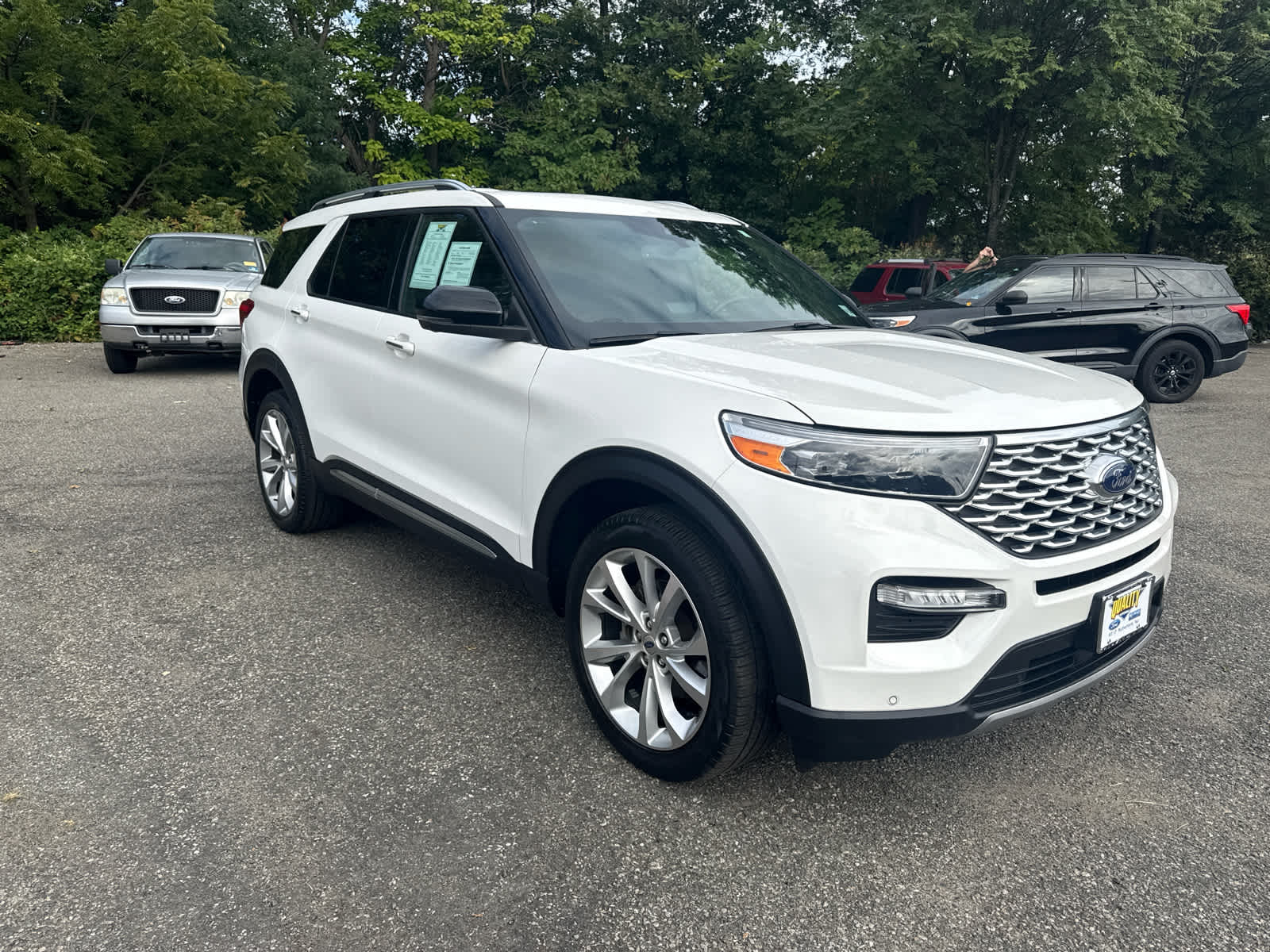 2023 Ford Explorer Platinum