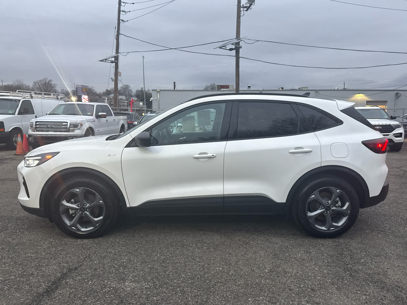 2025 Ford Escape ST-Line