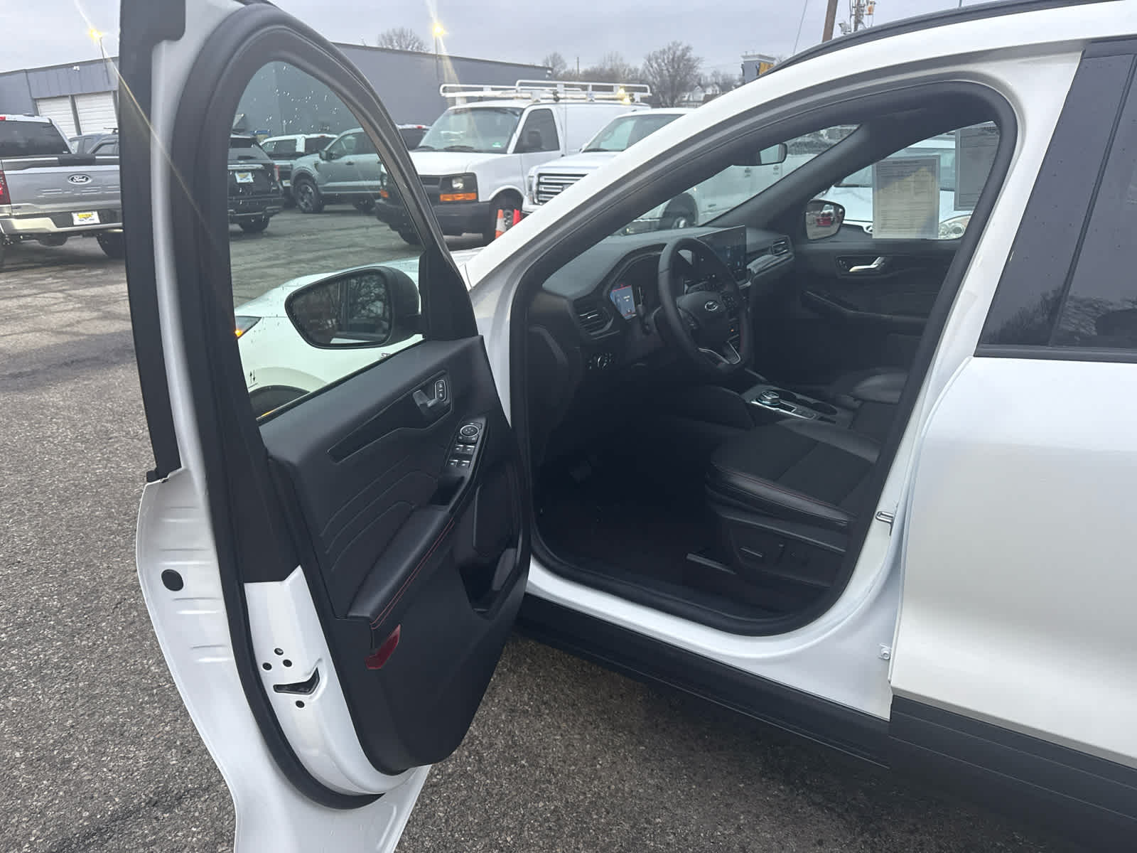 2025 Ford Escape ST-Line