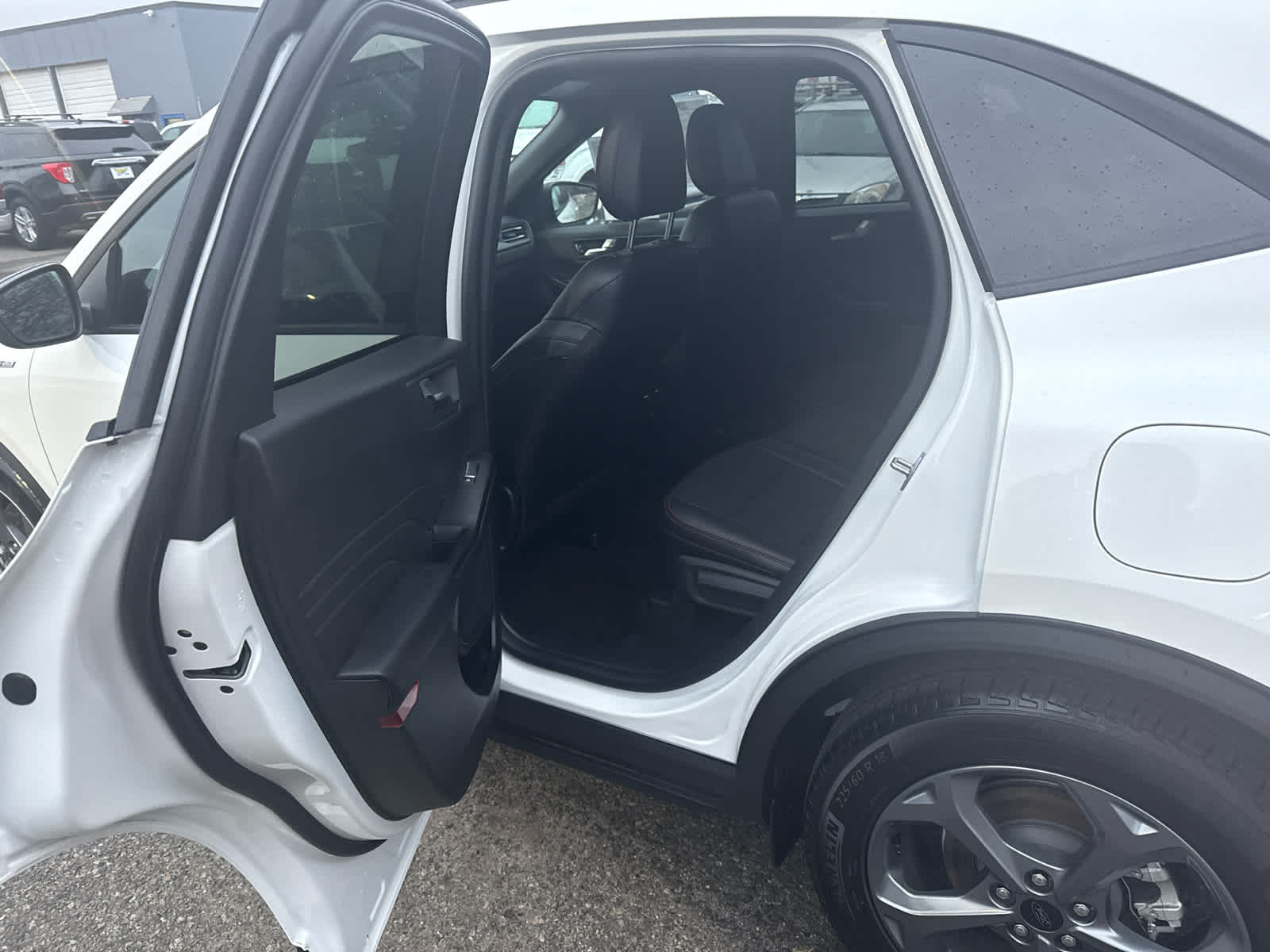 2025 Ford Escape ST-Line