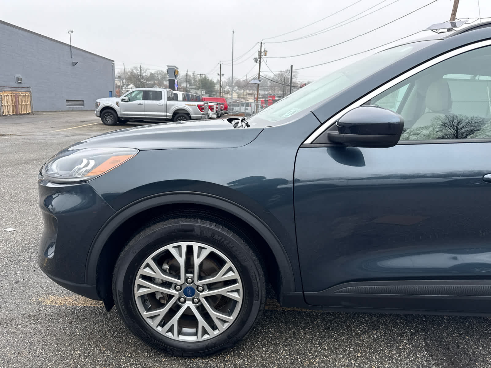 2022 Ford Escape SEL