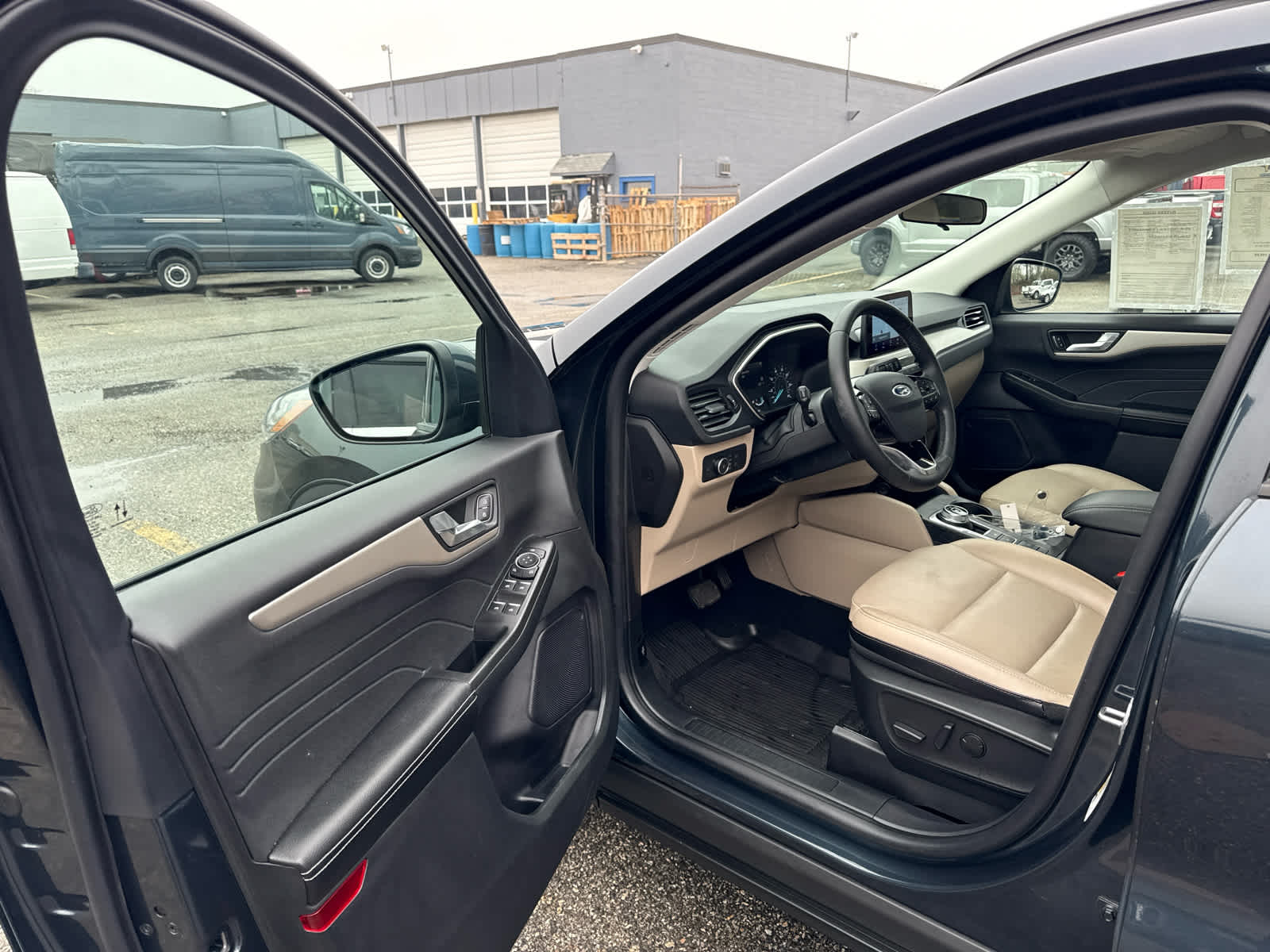 2022 Ford Escape SEL