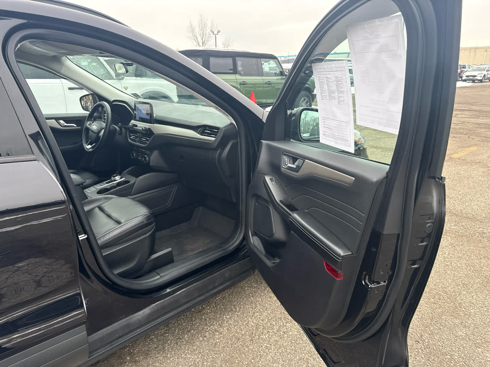 2022 Ford Escape SEL