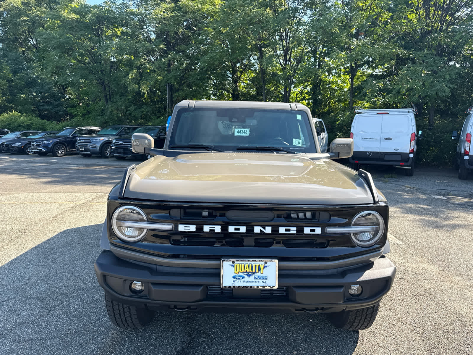 2026 Ford Bronco Outer Banks