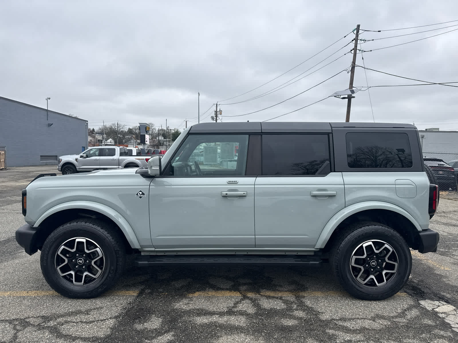 2023 Ford Bronco Outer Banks