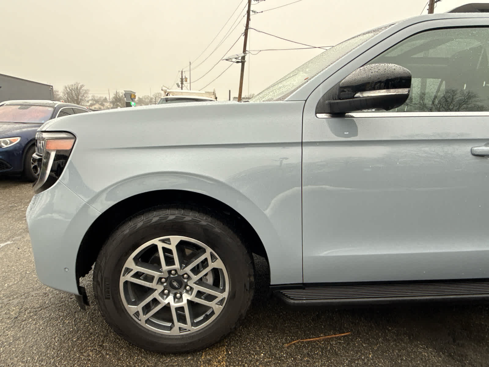 2025 Ford Expedition Max Active