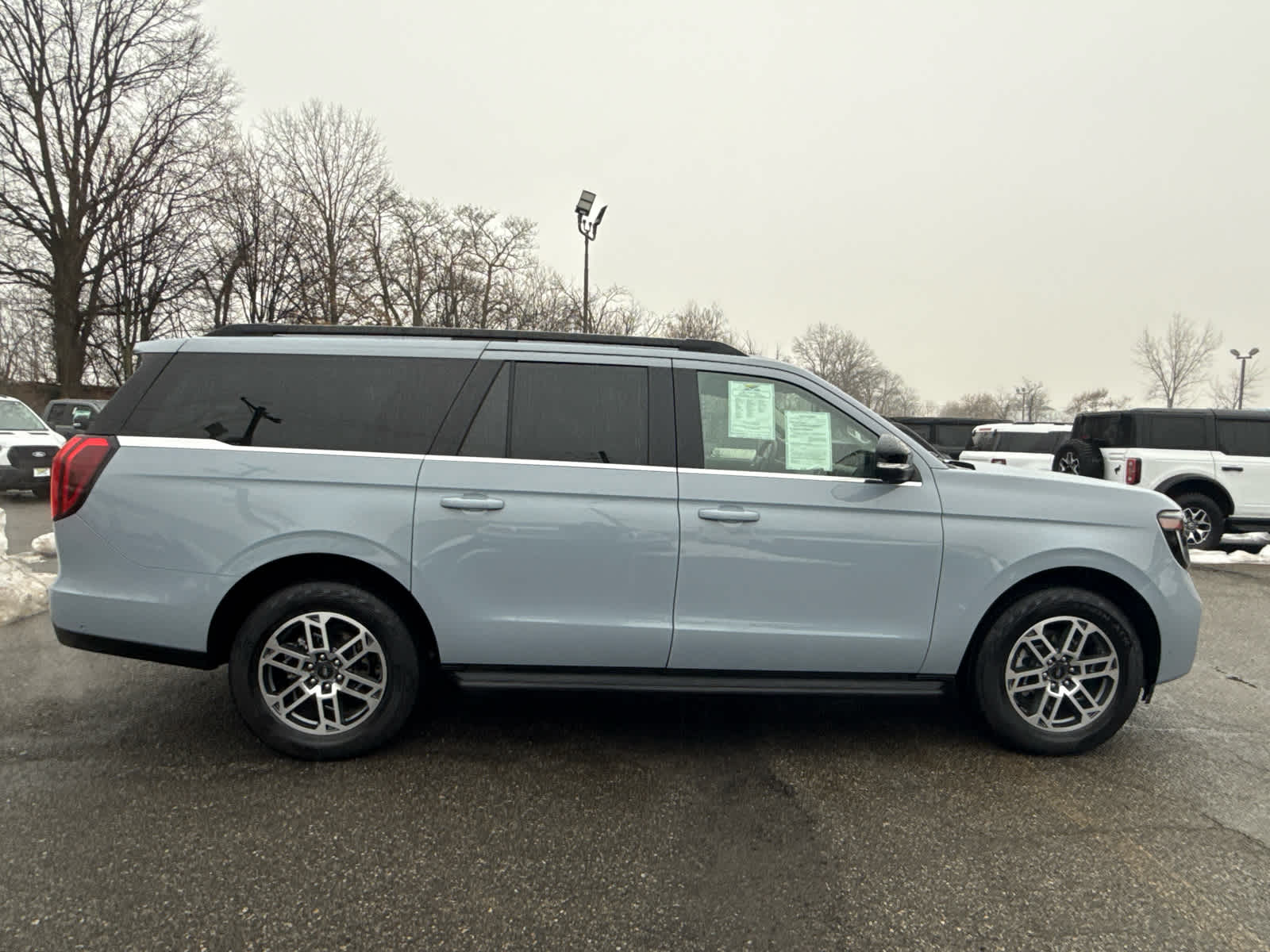 2025 Ford Expedition Max Active