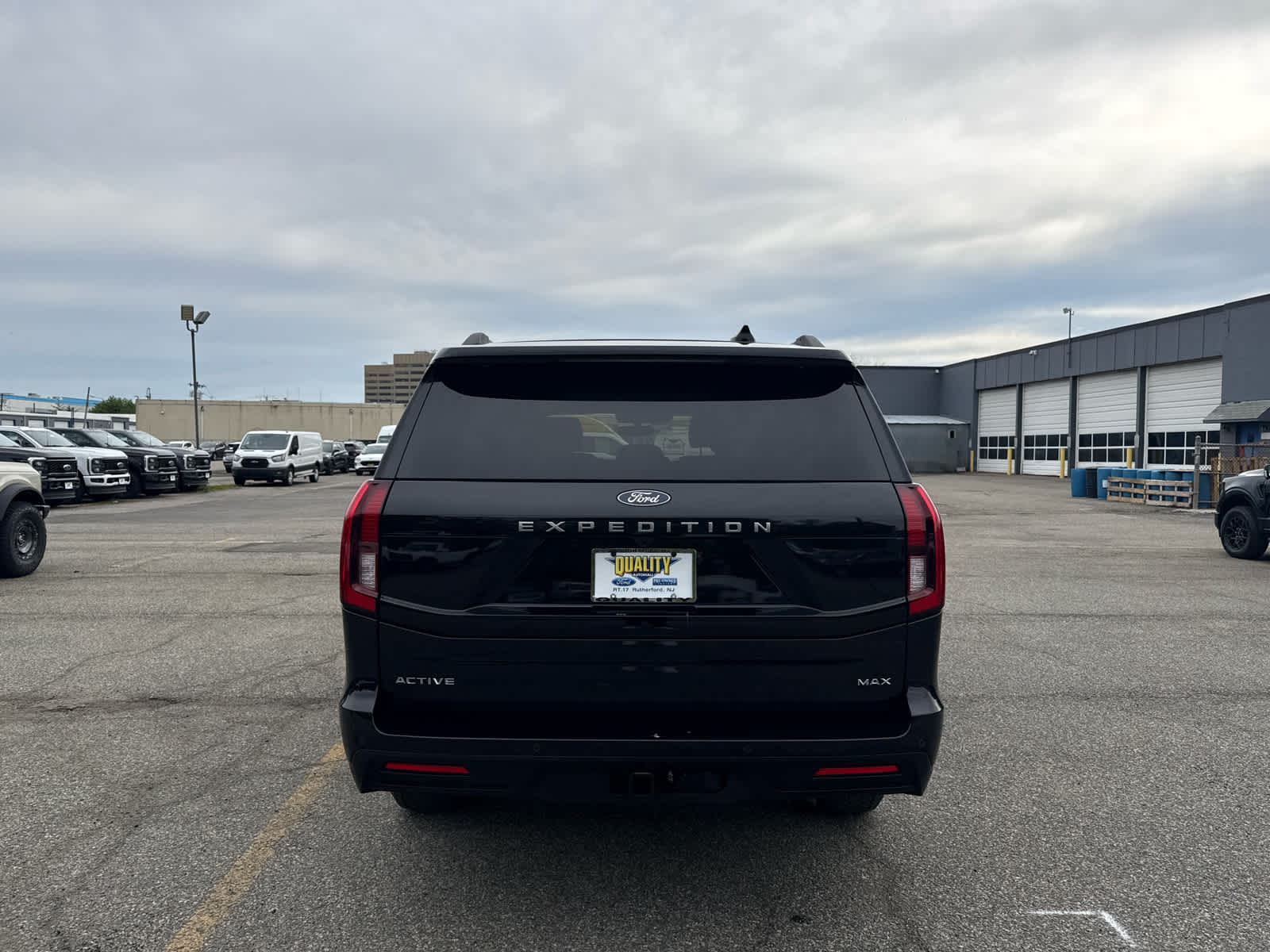 2025 Ford Expedition Max Active