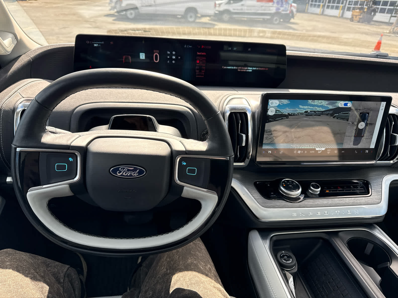 2025 Ford Expedition Platinum