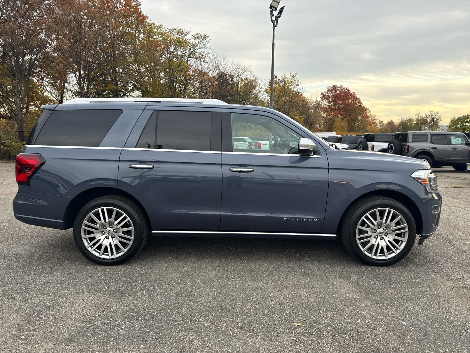 2023 Ford Expedition Platinum
