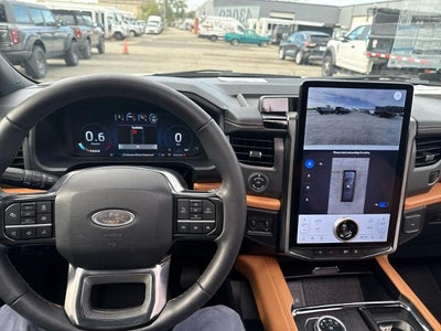 2024 Ford Expedition Platinum