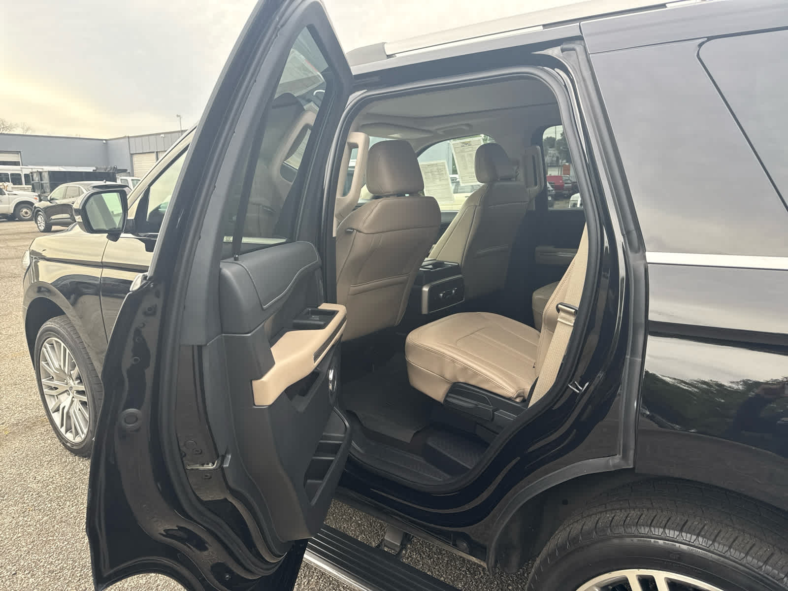 2023 Ford Expedition Limited