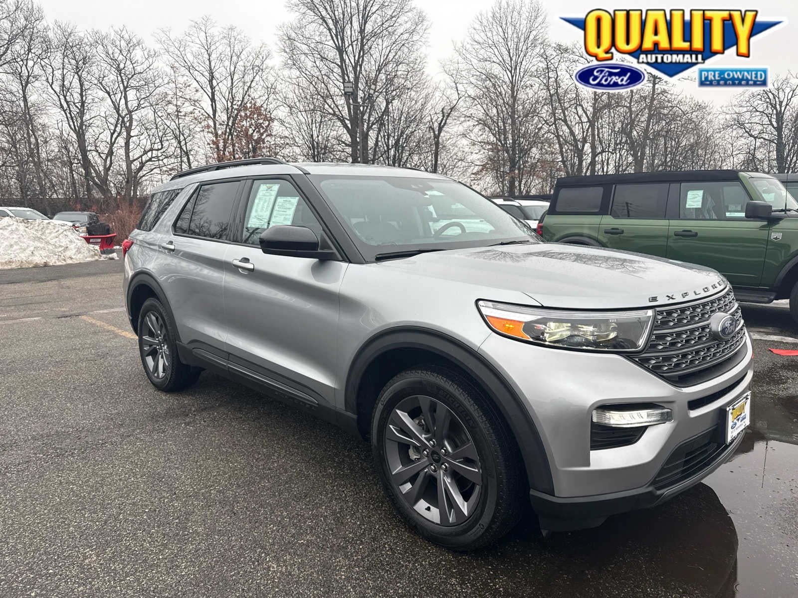 2023 Ford Explorer XLT