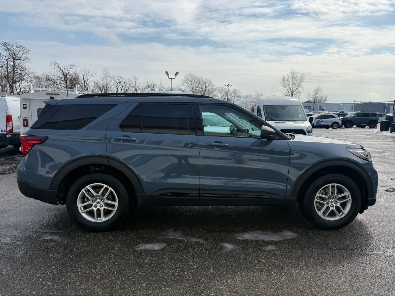 2026 Ford Explorer Active w/200A Pkg