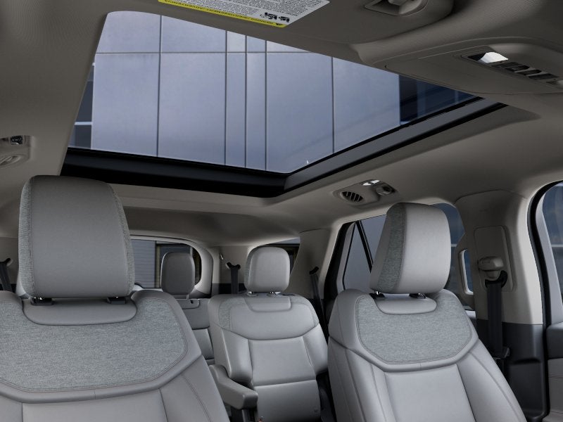 2027 Ford Explorer Active w/200A Pkg