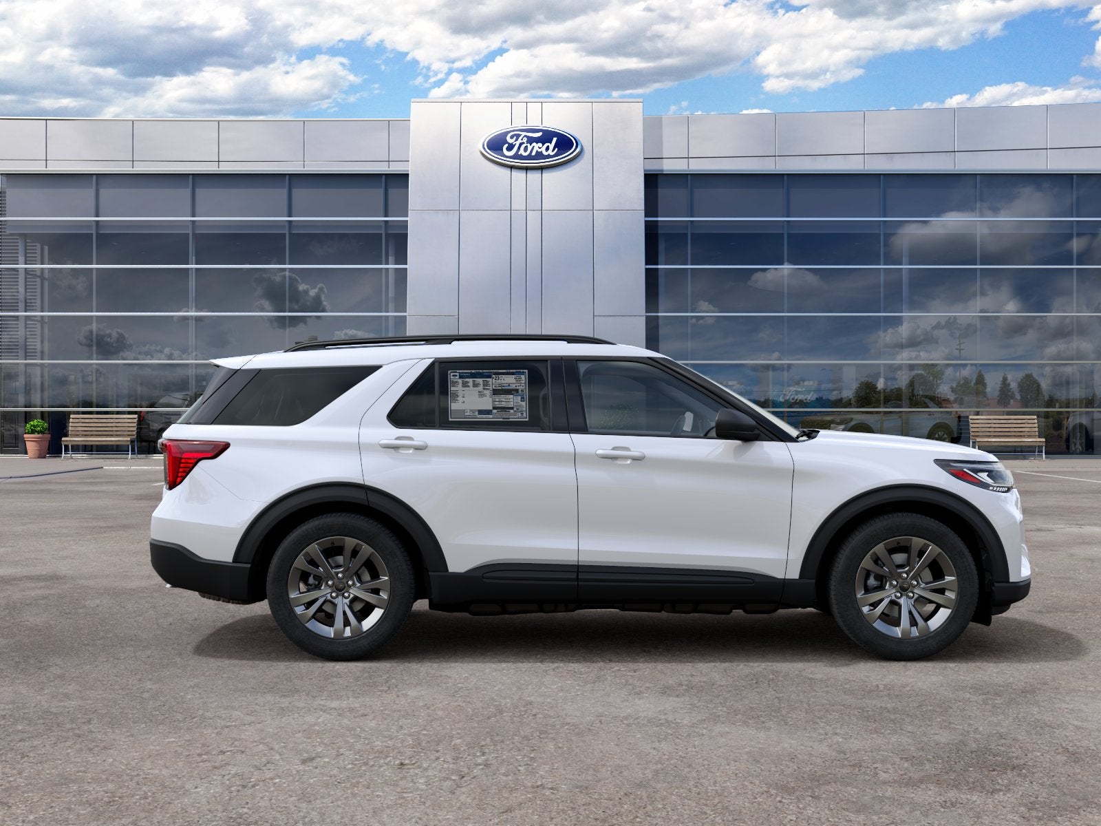 2027 Ford Explorer Active w/200A Pkg