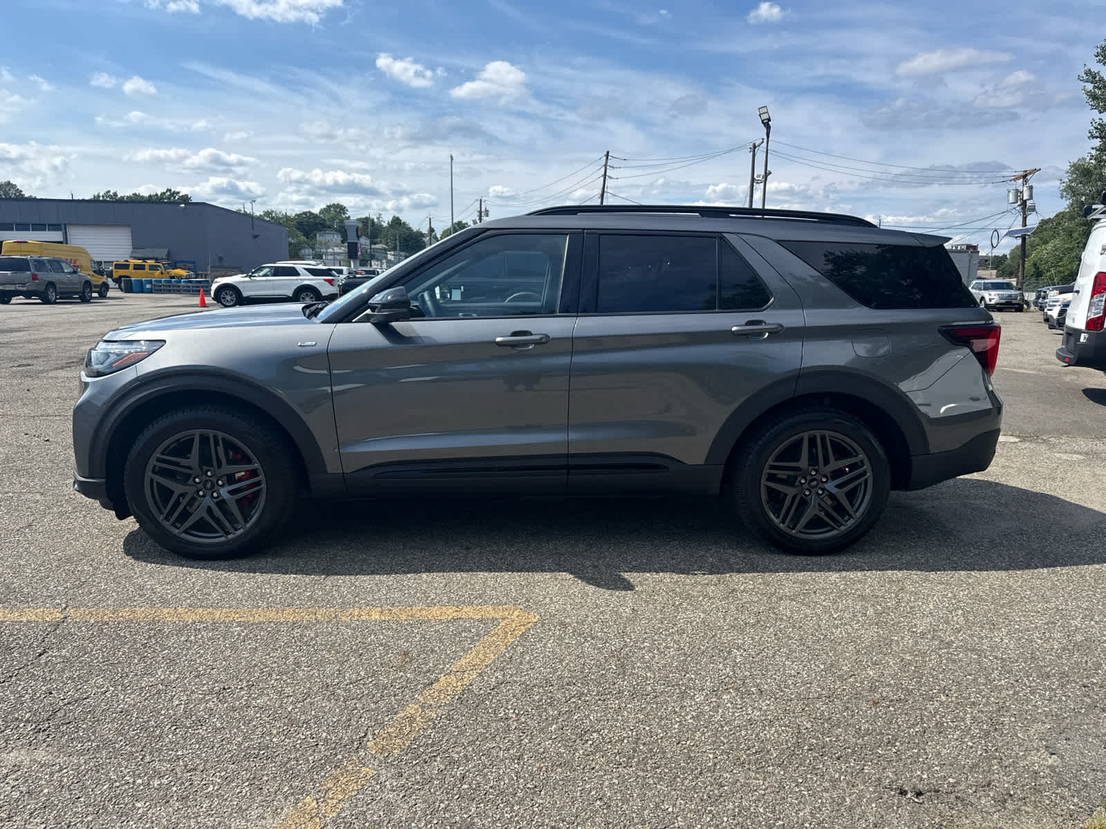 2026 Ford Explorer ST-Line