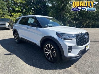 2026 Ford Explorer ST-Line