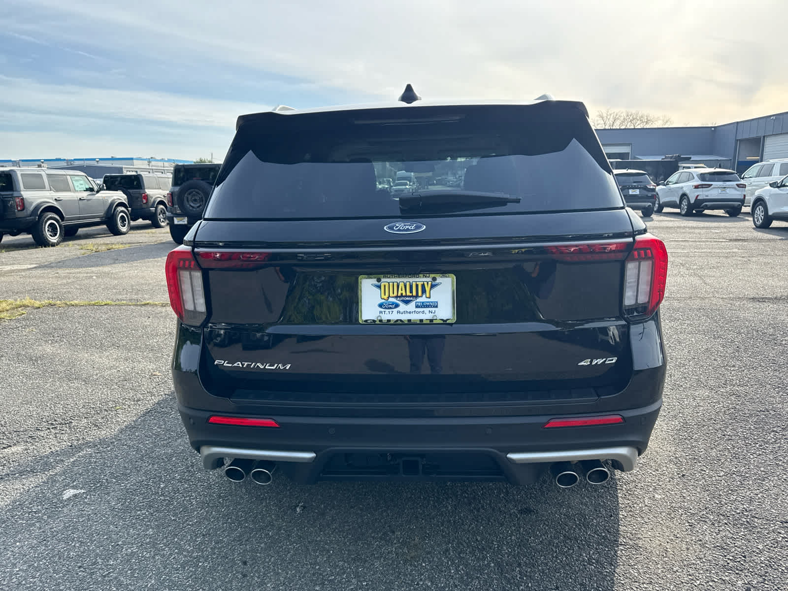 2025 Ford Explorer Platinum