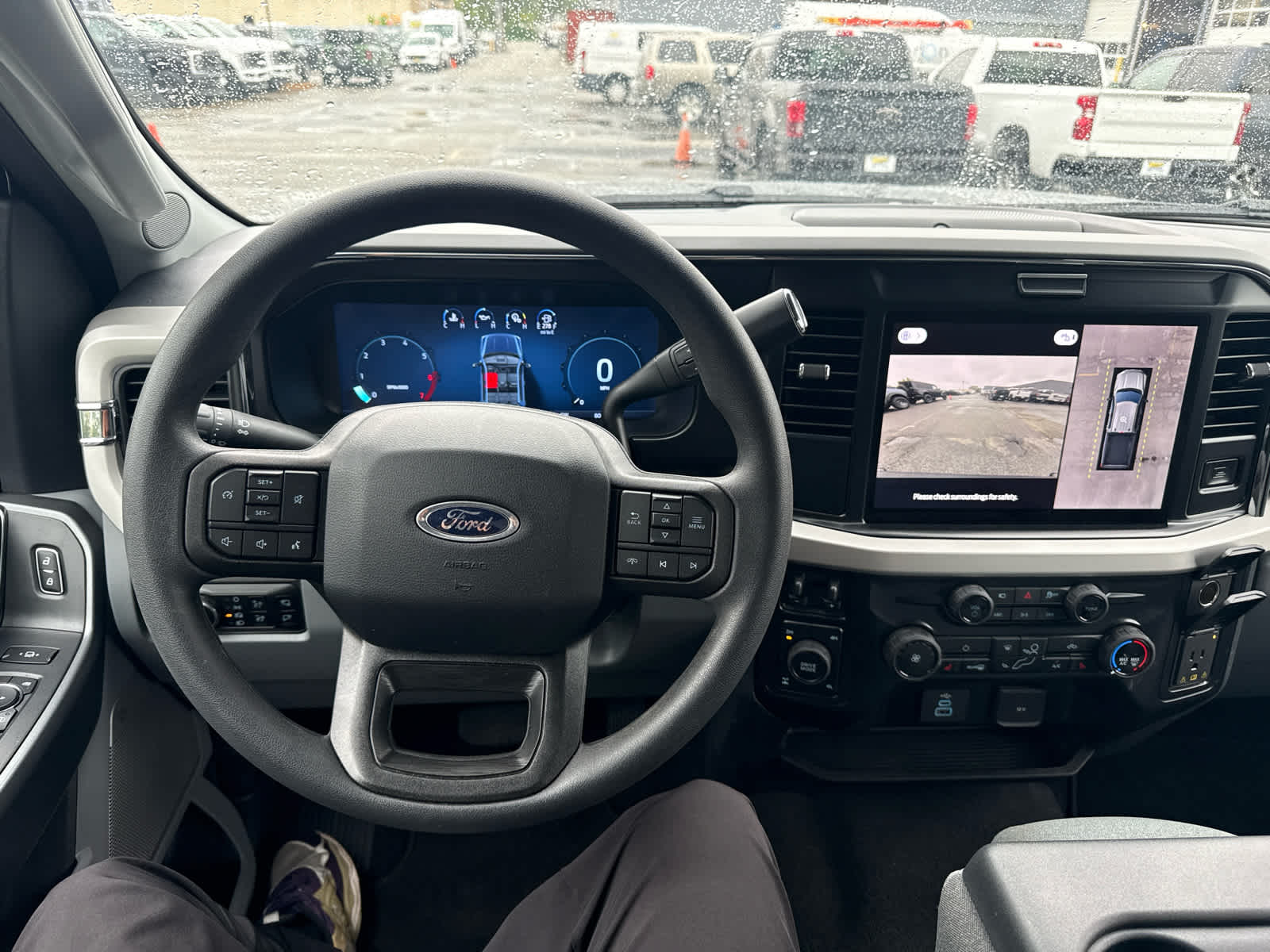 2026 Ford Super Duty F-350 SRW Pickup XLT