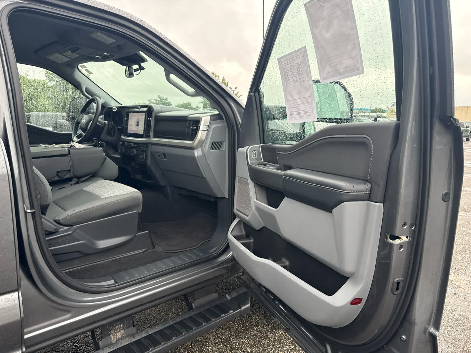 2026 Ford Super Duty F-350 SRW Pickup XLT