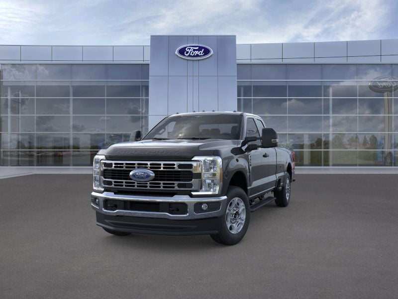 2026 Ford Super Duty F-350 SRW XLT
