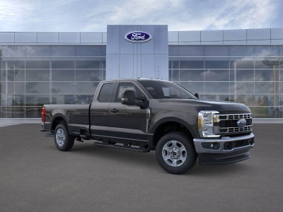2026 Ford Super Duty F-350 SRW XLT