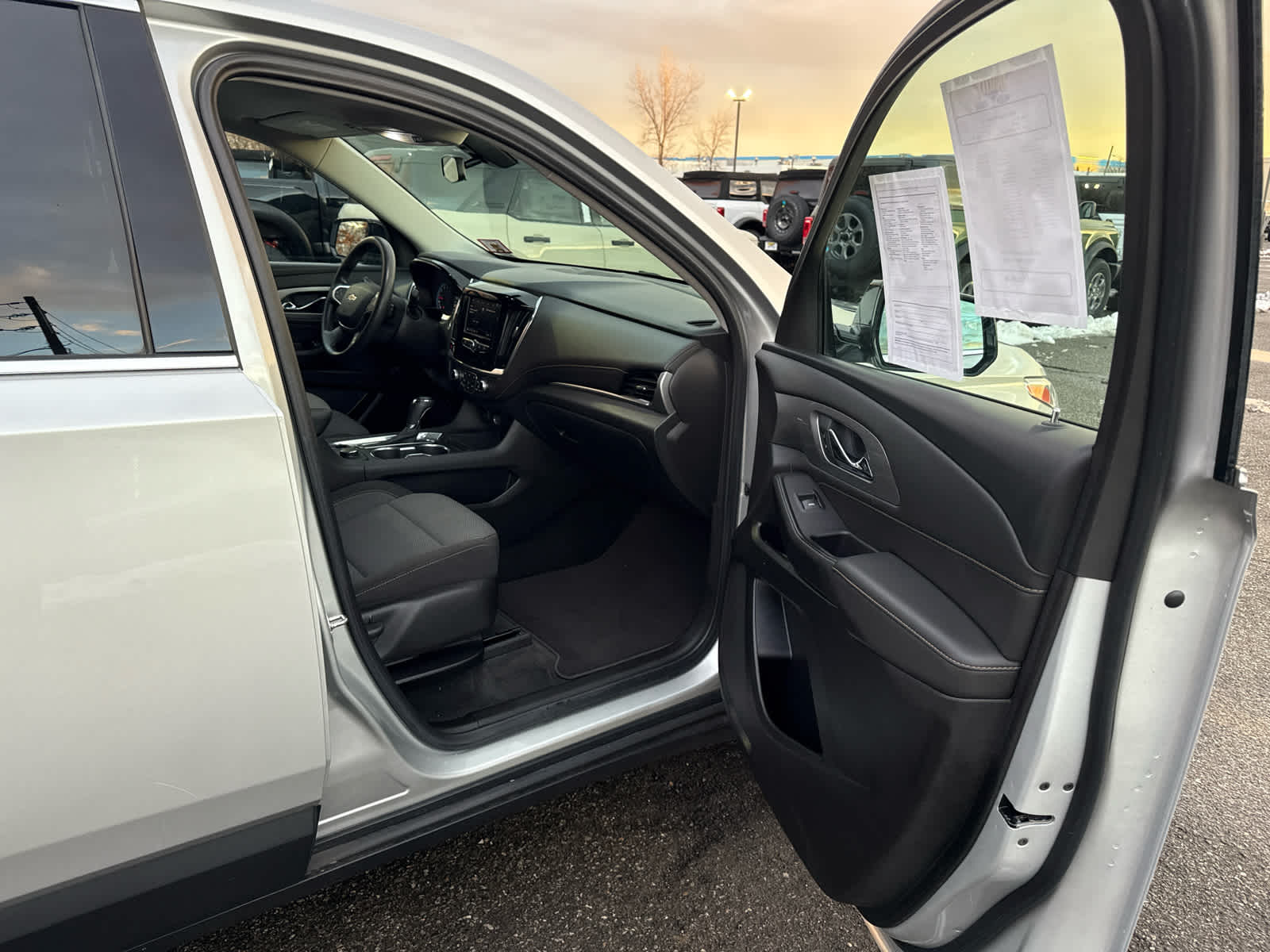 2020 Chevrolet Traverse LS