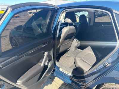 2020 Volkswagen Passat 2.0T R-Line